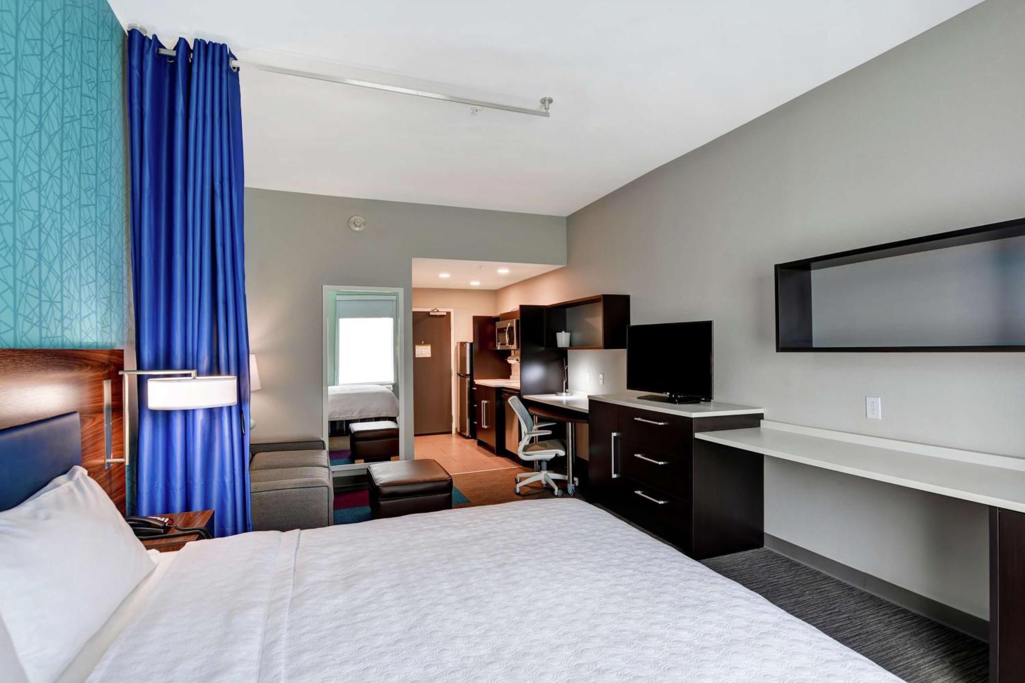 Home2 Suites Pensacola I-10 At North Davis Hwy Exterior photo
